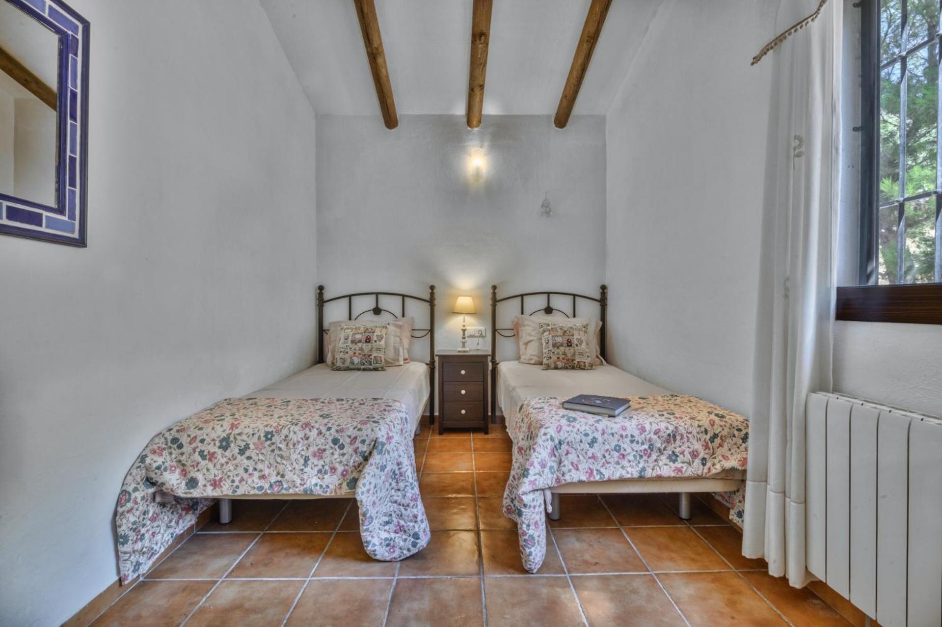 Casa Lobera Casas Rurales Canillas de Aceituno ภายนอก รูปภาพ